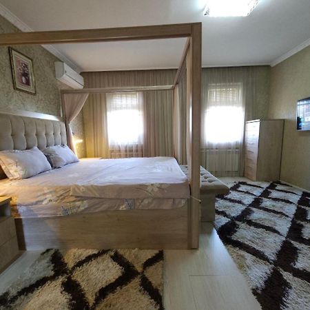 Hi-Tech Apartment In City Center Taşkent Dış mekan fotoğraf