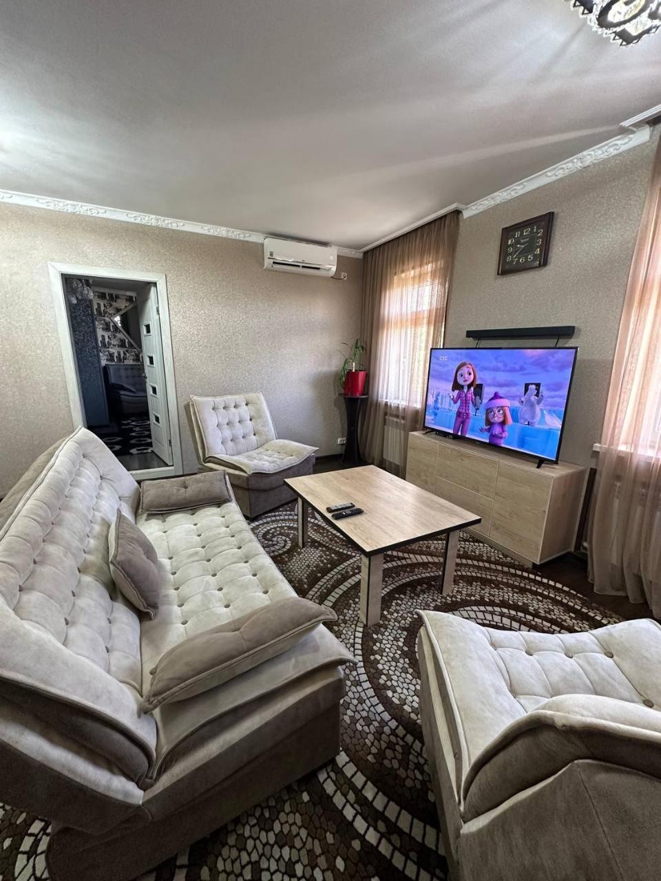 Hi-Tech Apartment In City Center Taşkent Dış mekan fotoğraf